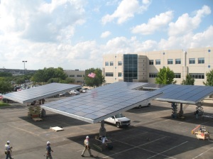 dell-solar-powered-parking-lot-roof-panels